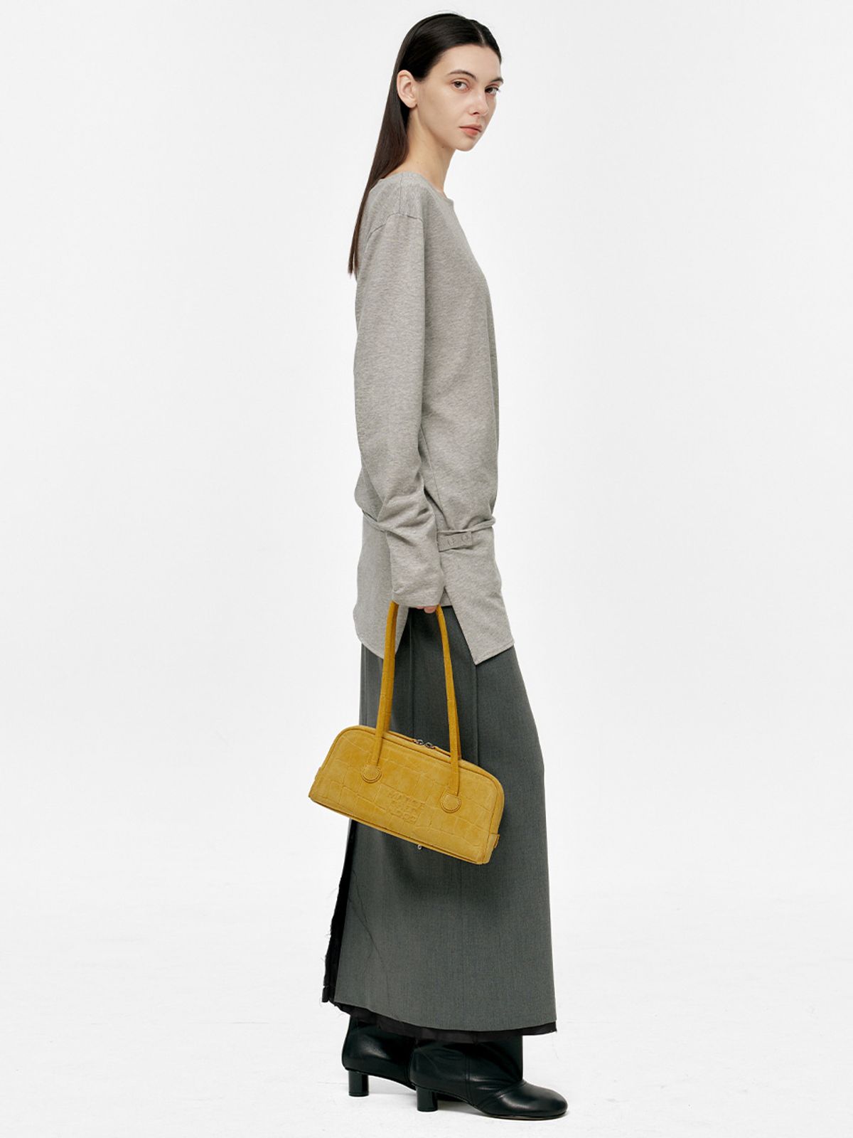 마지셔우드(MARGESHERWOOD) SOFT BOSTON EW_mustard croc-effect suede