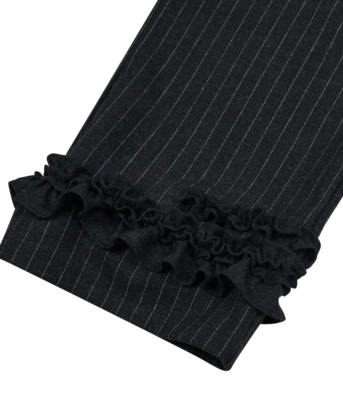 타입서비스(TYPESERVICE) Ruffle Trimmed Wool Pants [Black]