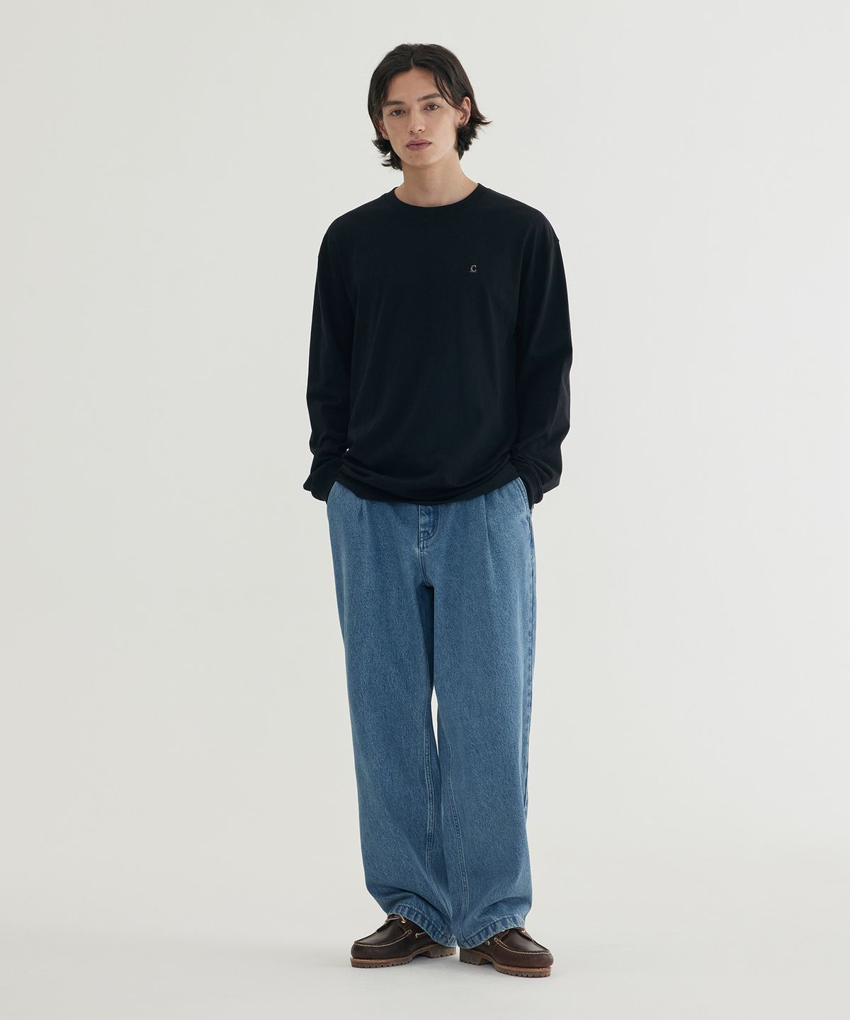 커버낫(COVERNAT) 시그니처 심볼 롱슬리브 Off White