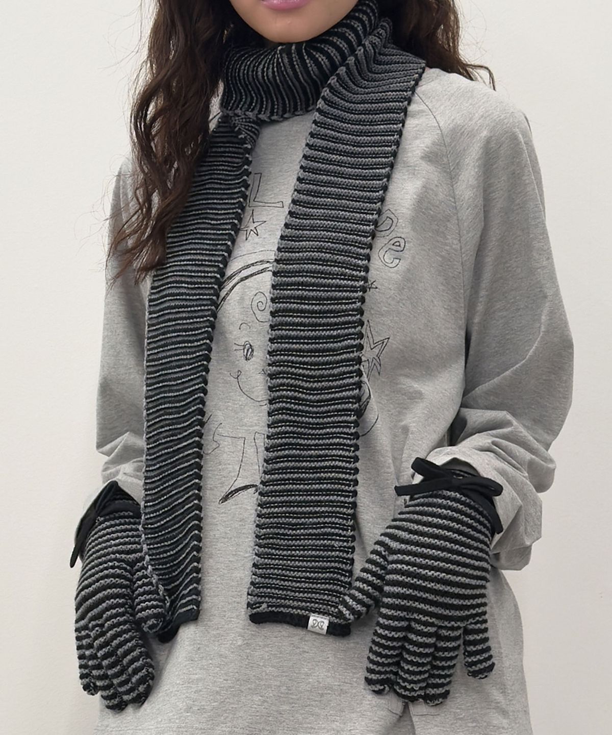 타입서비스(TYPESERVICE) Blended Scarf [Black]