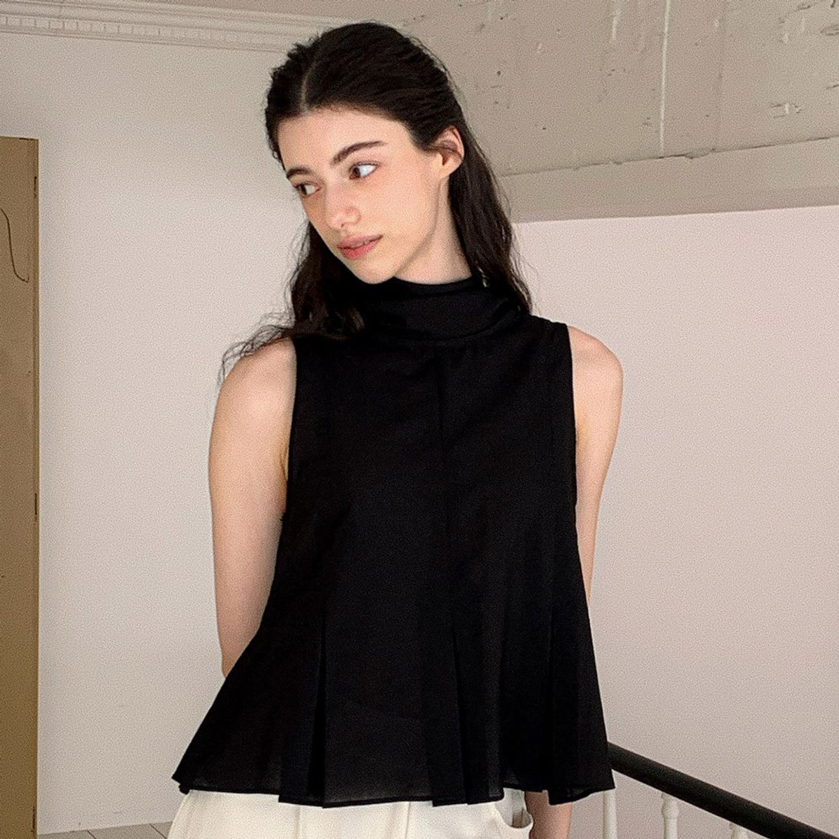 리리수(LILISU) Hera blouse / Black