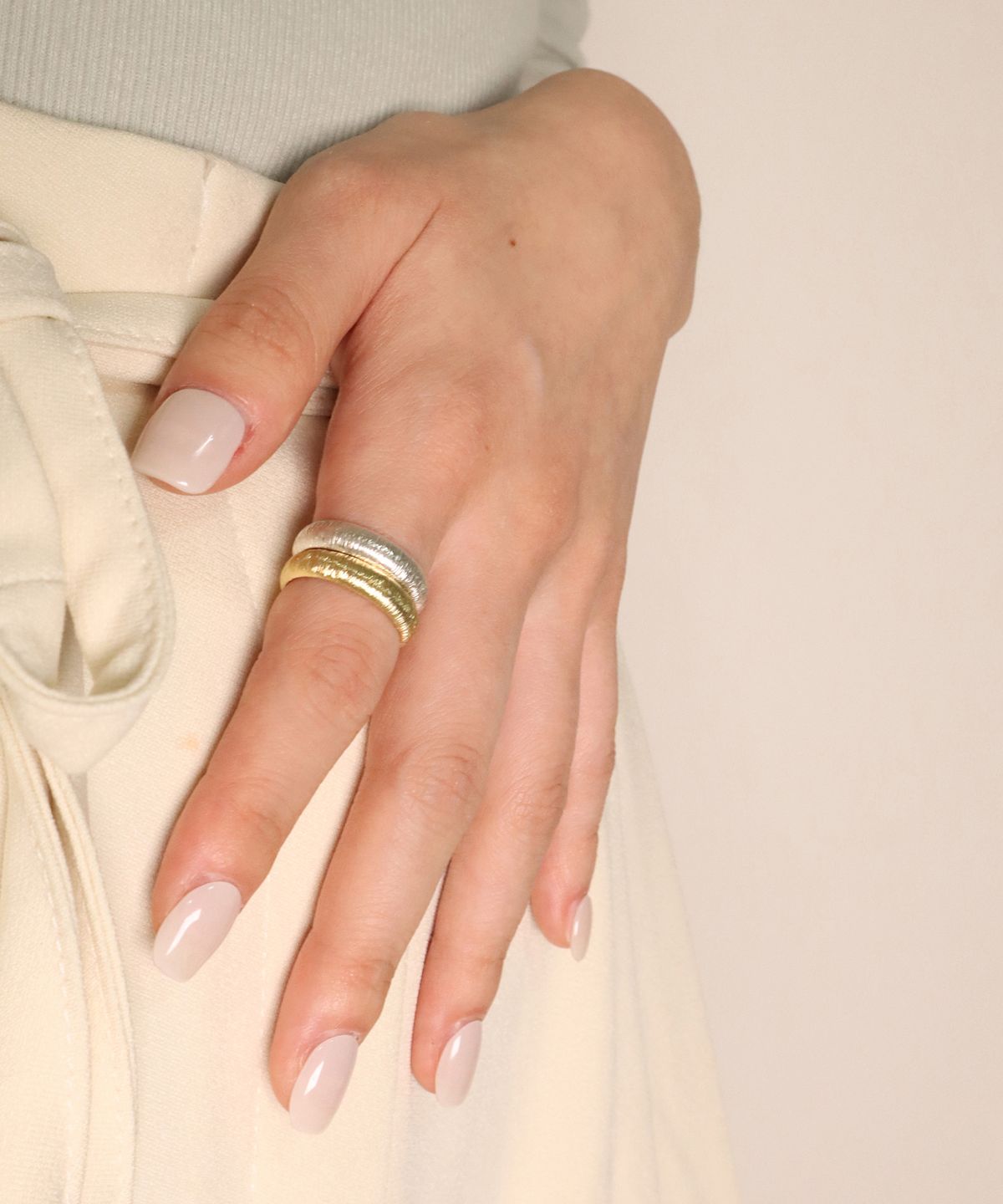 뷰린(BURIN) 주름 헤어 텍스쳐 반지 Angel Hair Ring
