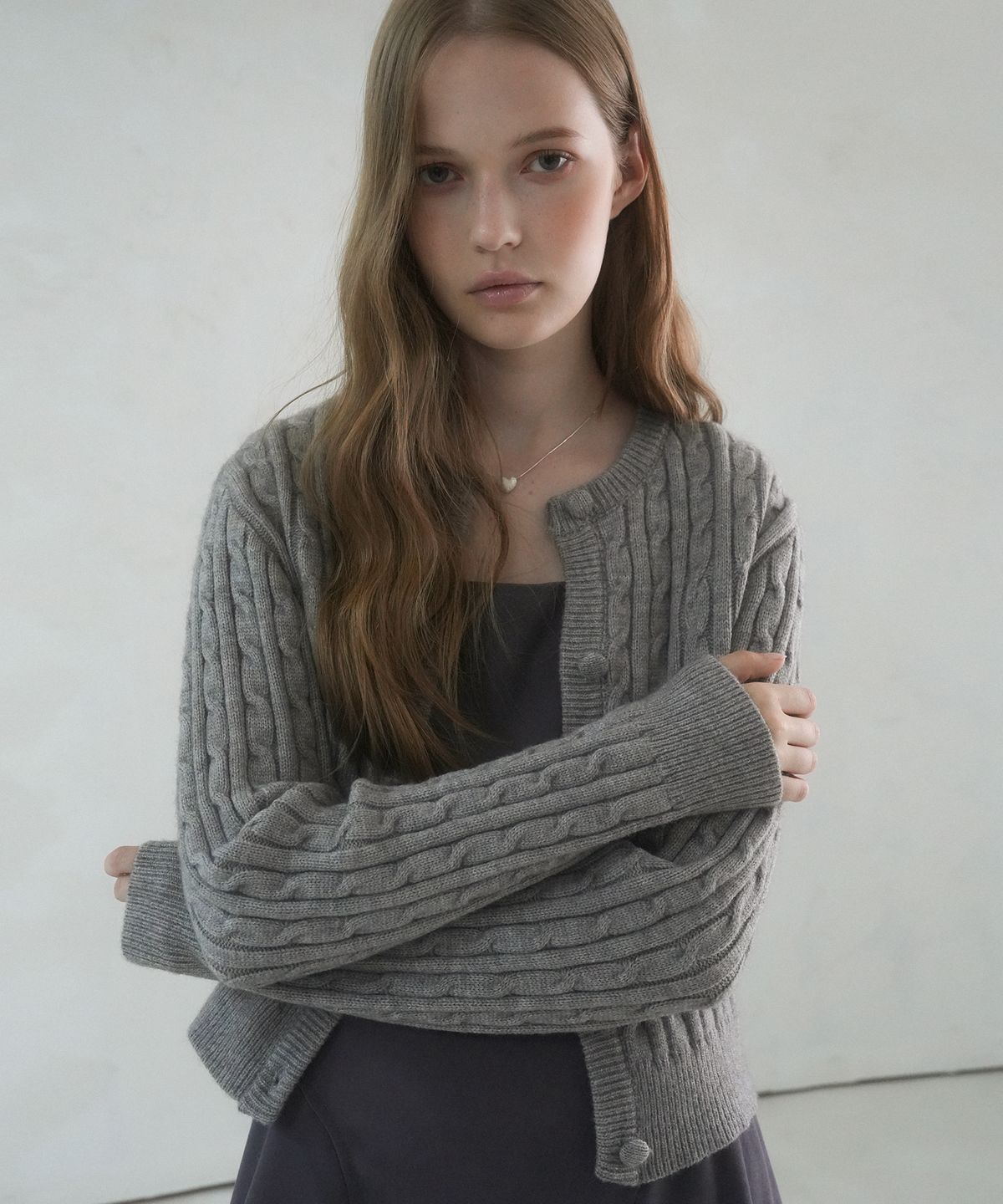 비바셔스(VIVACIOUS) Round Crop Twist Cardigan - 5COL