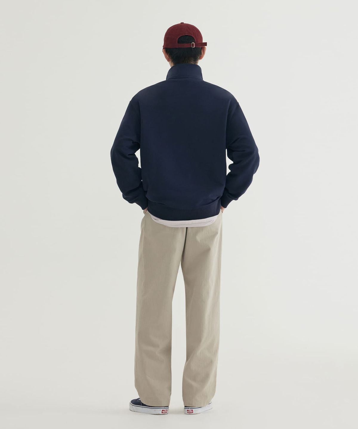 커버낫(COVERNAT) C로고 하프집업 맨투맨 Dark Navy