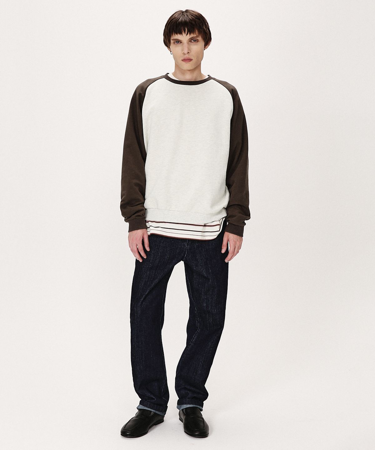 셔터(SHIRTER) BRUSHED REGLAN SWEATSHIRT (BROWN)
