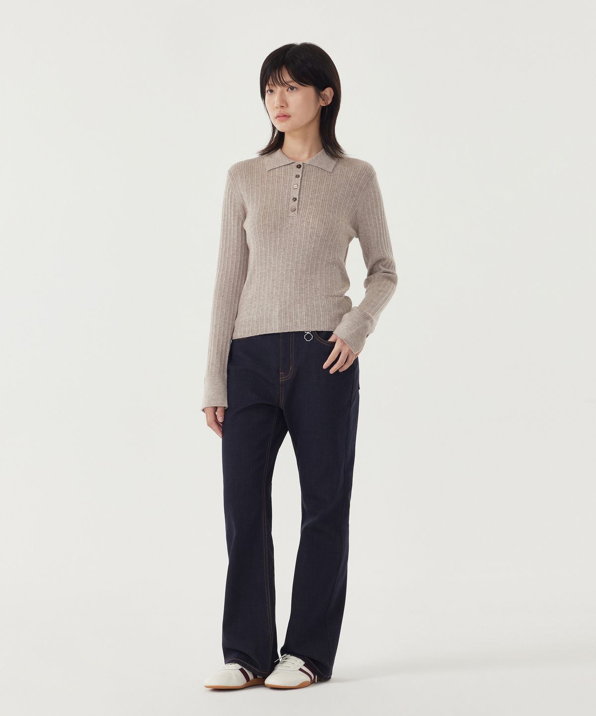 커버낫 우먼(COVERNAT WOMAN) 우먼 리브드 카라 니트 Beige