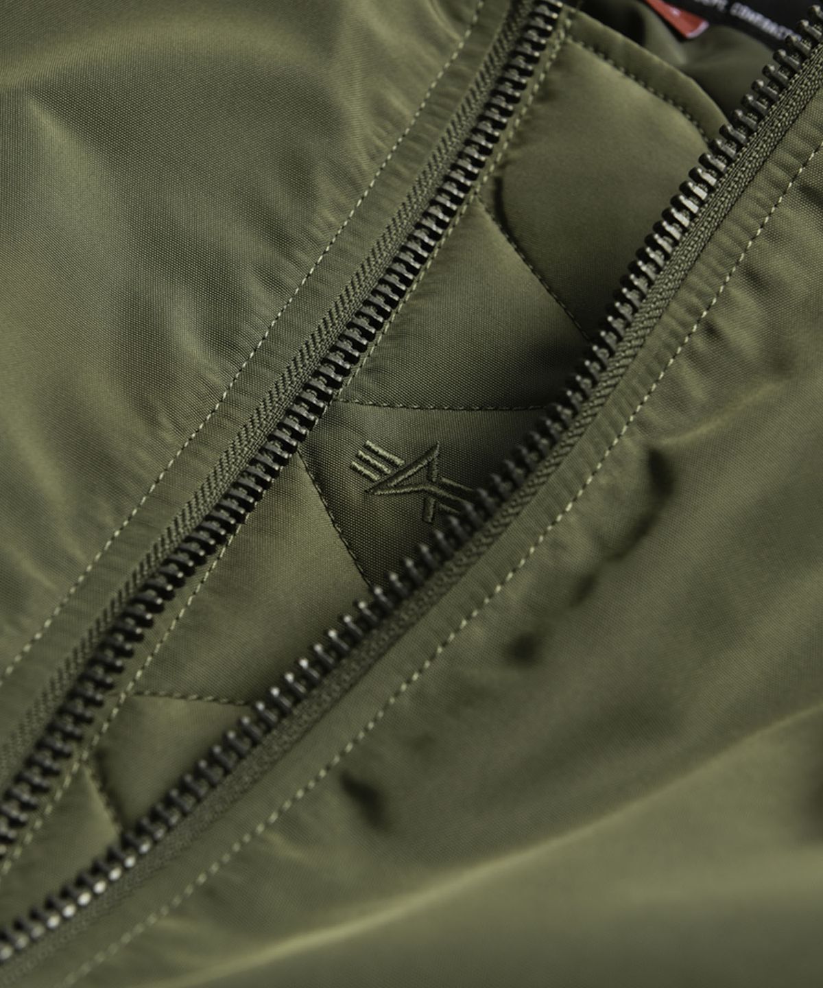 알파 인더스트리(ALPHA INDUSTRIES) MA-1 후디드 옥스포드 플라이트 자켓 OG-107 그린