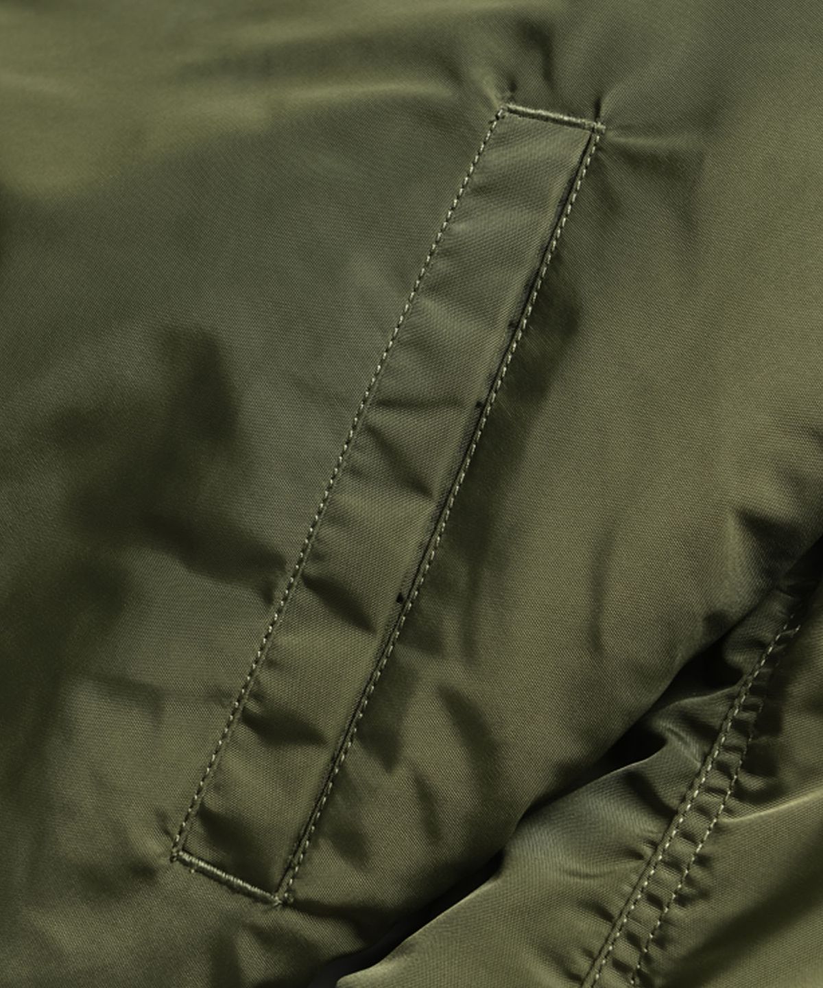 알파 인더스트리(ALPHA INDUSTRIES) MA-1 후디드 옥스포드 플라이트 자켓 OG-107 그린