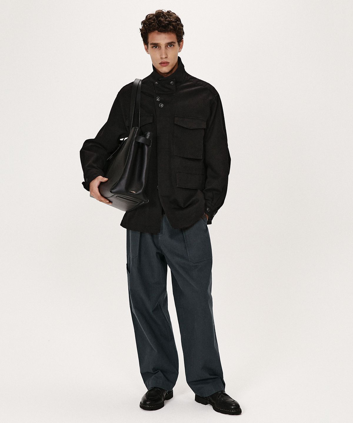 셔터(SHIRTER) 43 MIL FIELD COAT (BLACK)