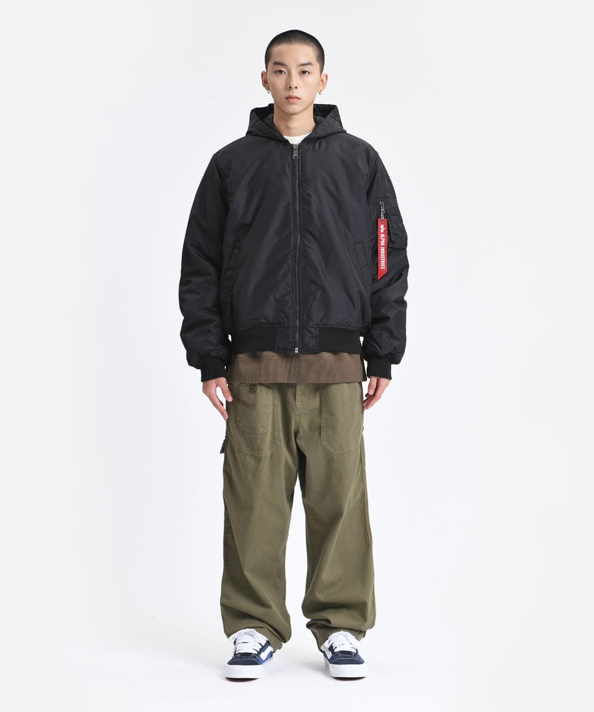 알파 인더스트리(ALPHA INDUSTRIES) MA-1 후디드 옥스포드 플라이트 자켓 블랙