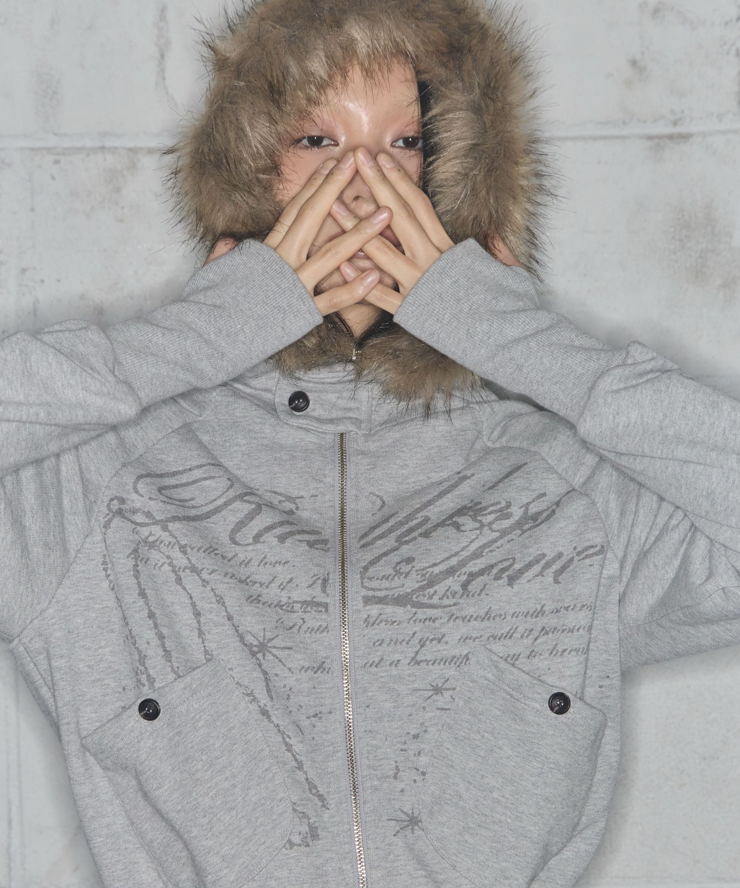 トップス FANCY CLUB /Loose Fur Hooded Zip-Up MUSINSA | FANCY CLUB Loose Fit Fur Hooded Zip-Up (GRAY) F25ZA005