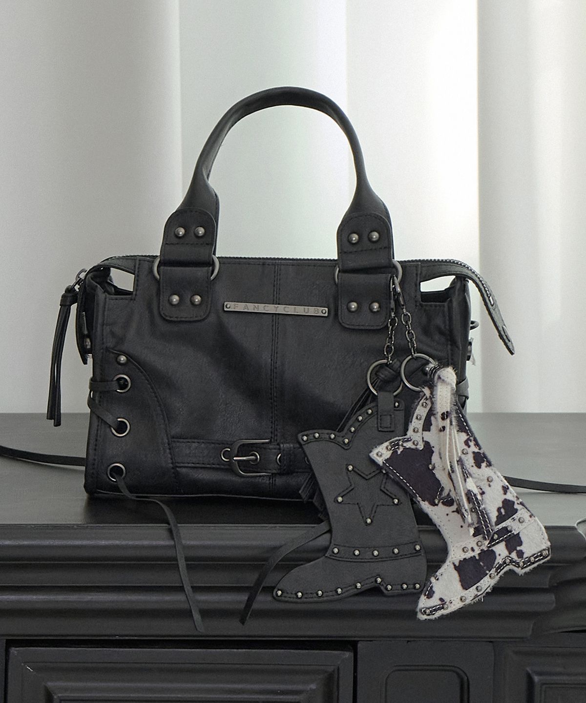 팬시클럽(FANCY CLUB) 웨스턴 부츠 키링 (BLACK) F26QE987