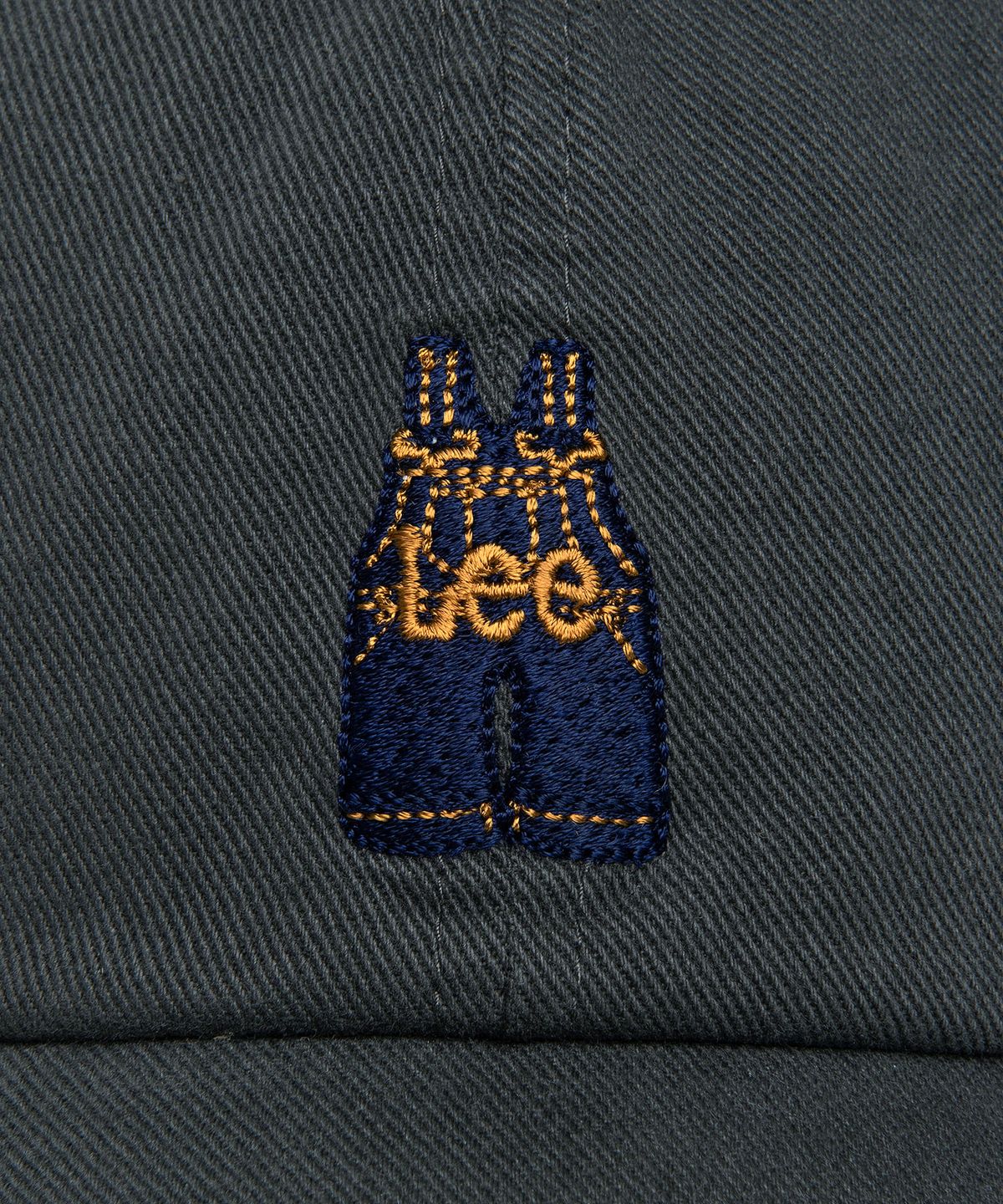 리(LEE) 오버롤 자수 볼캡 챠콜