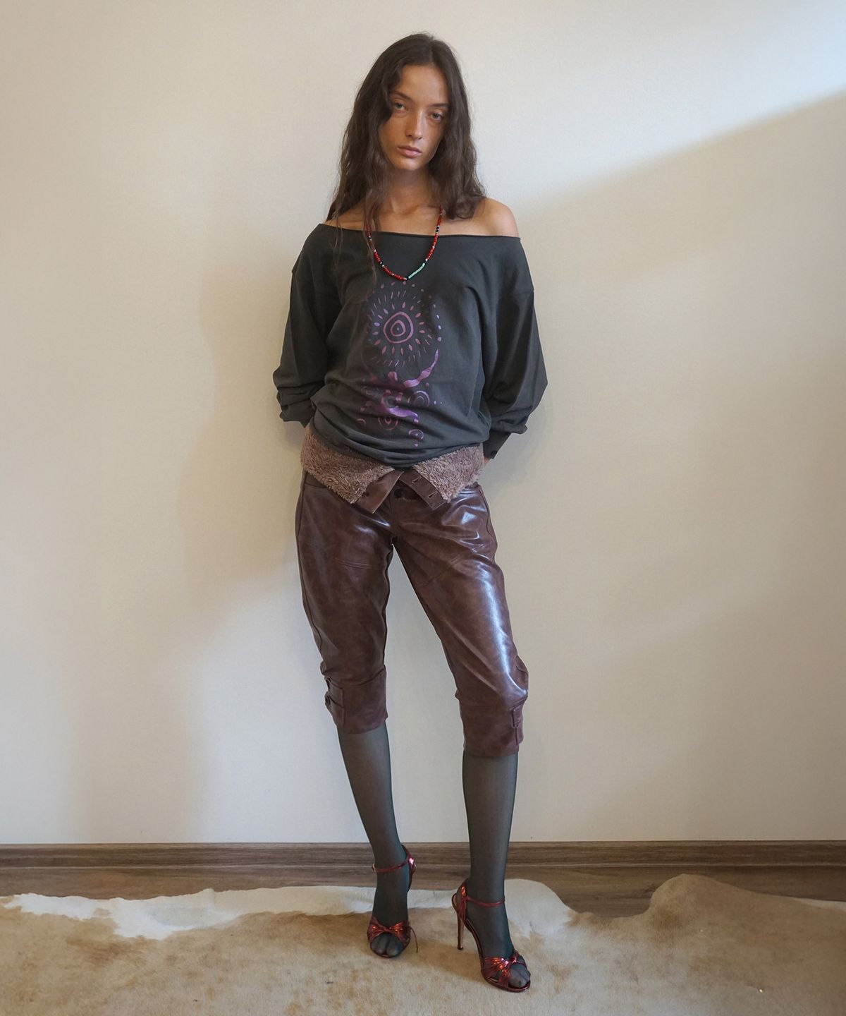 스컬프터(SCULPTOR) Capri Faux Leather Pants Burgundy