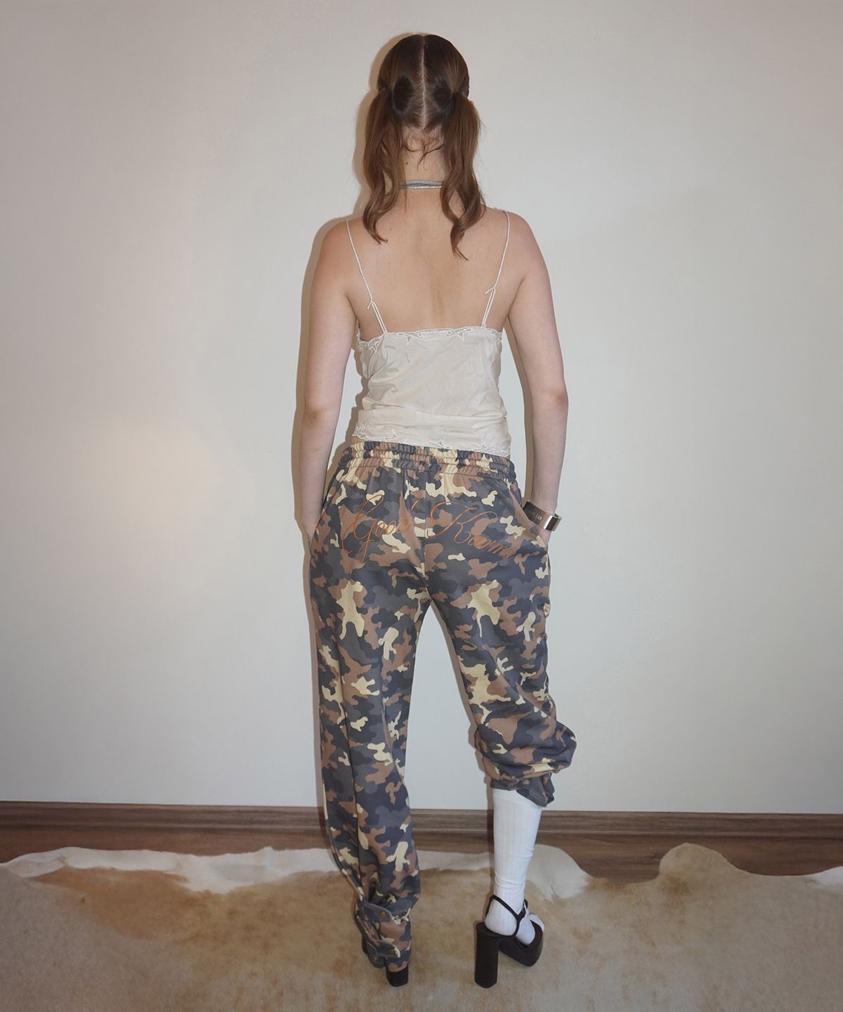 스컬프터(SCULPTOR) Karma Sweatpants Mustard Camo