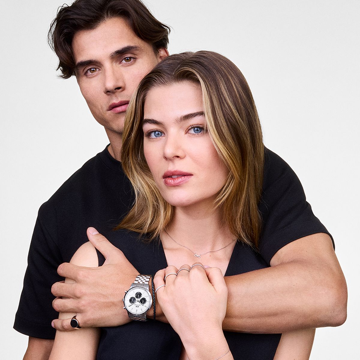 다니엘 웰링턴(DANIEL WELLINGTON) ICONIC CHRONOGRAPH LINK 오프화이트 판다 쿼츠 남성메탈시계