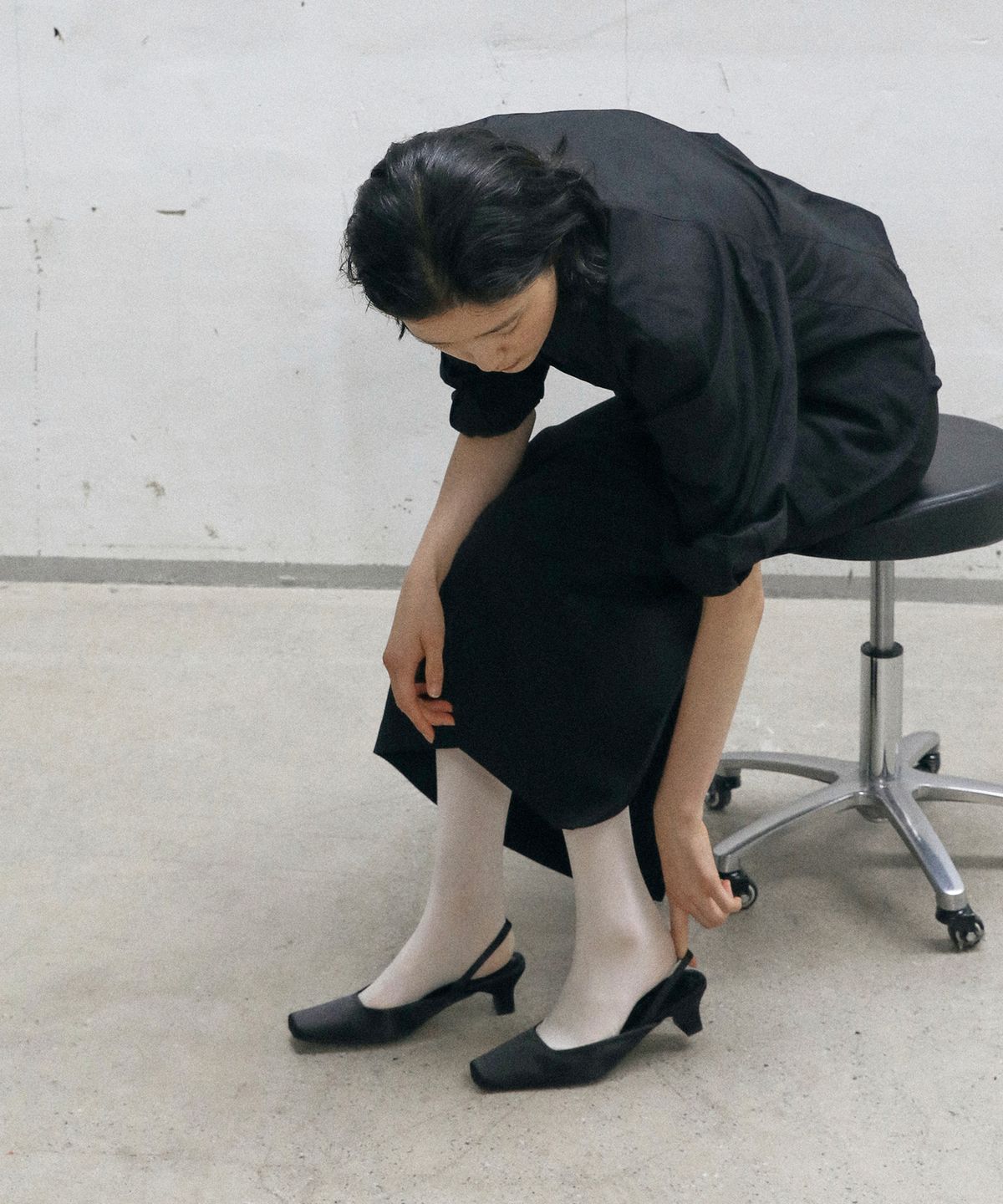 에퓨레(EPURE) NAIN Satin Slingbacks (3color)