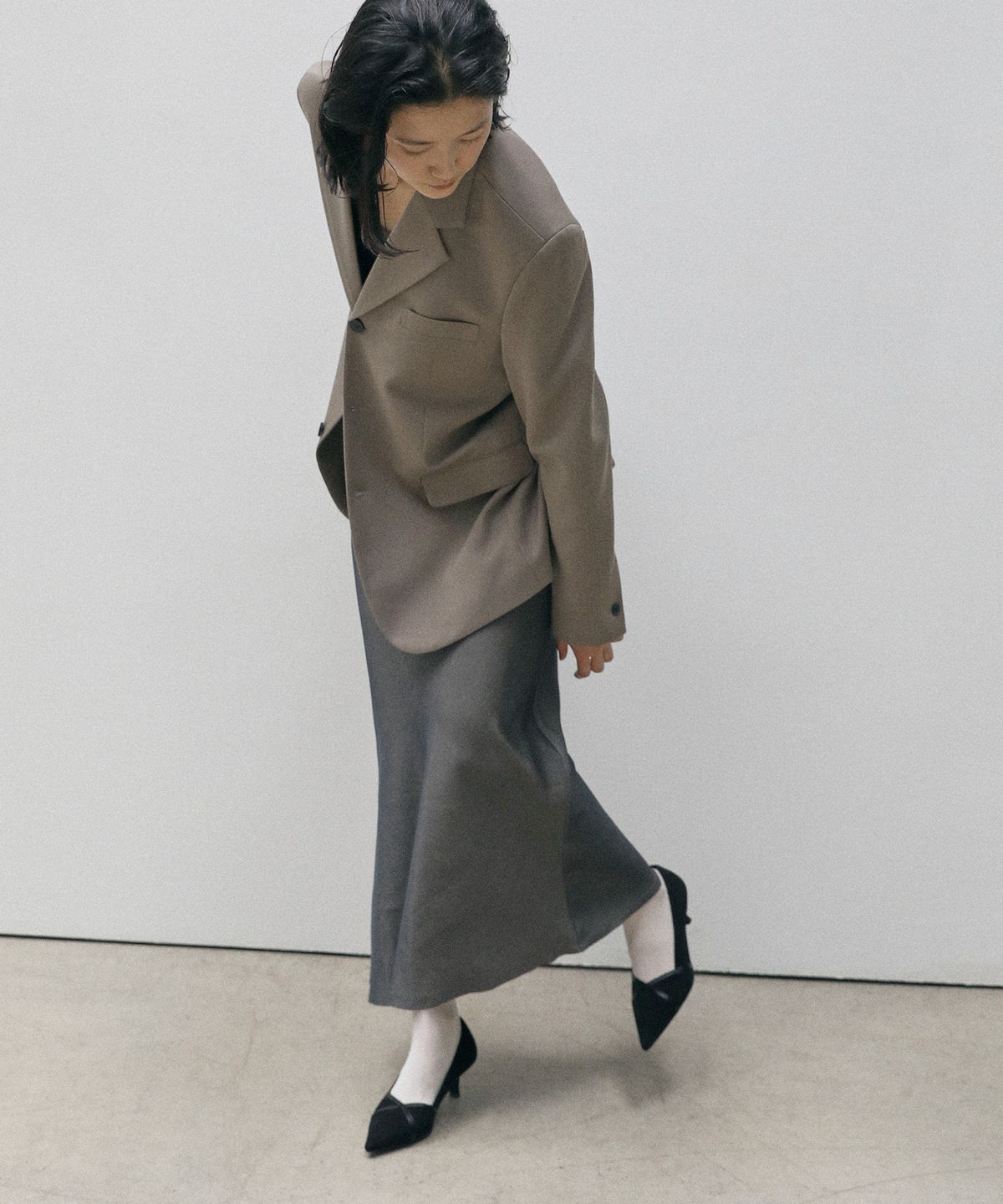 에퓨레(EPURE) VEIN Suede Pumps (2color)