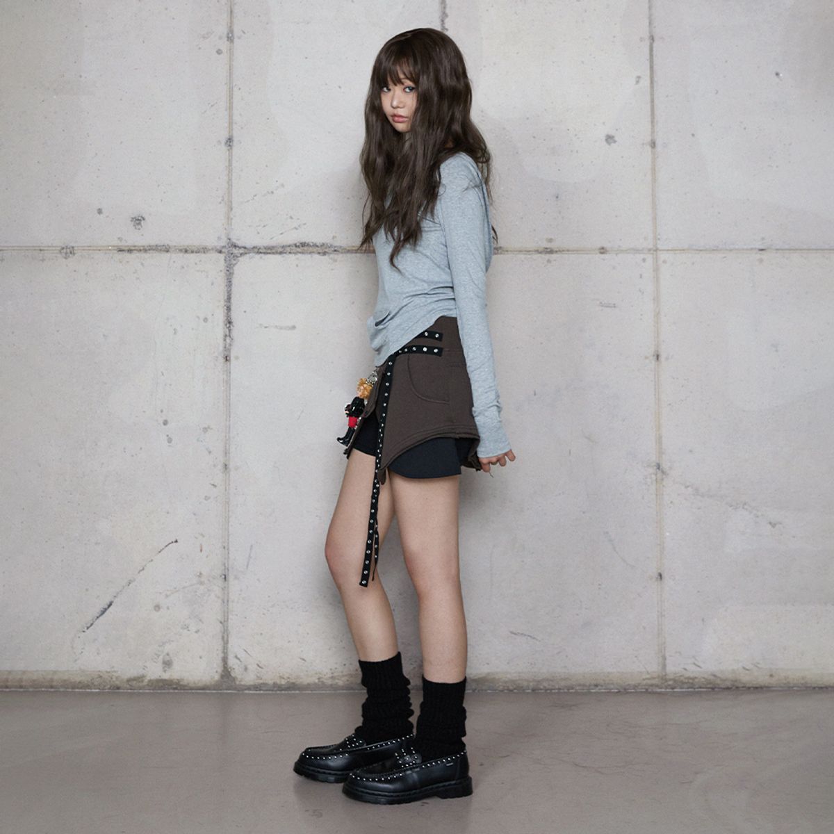 라라폭스(LALAFOX) EYELET LAYERED SWEAT SKIRT BROWN BR4CS001