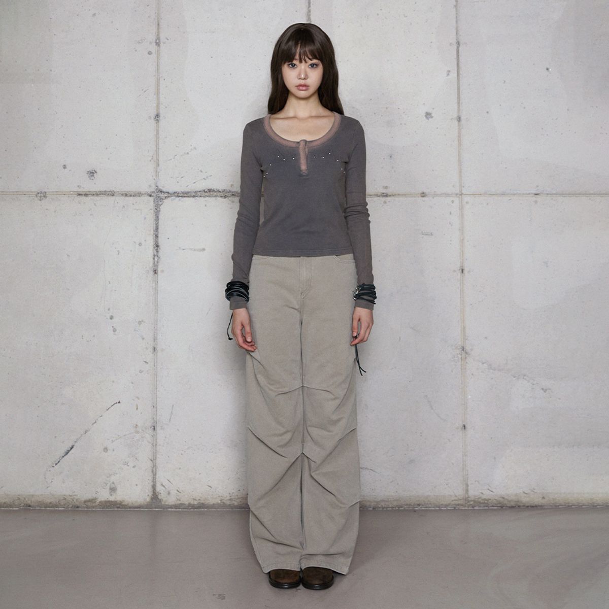 라라폭스(LALAFOX) SIDE TUCK DENIM PANTS BROWN BR4DP002