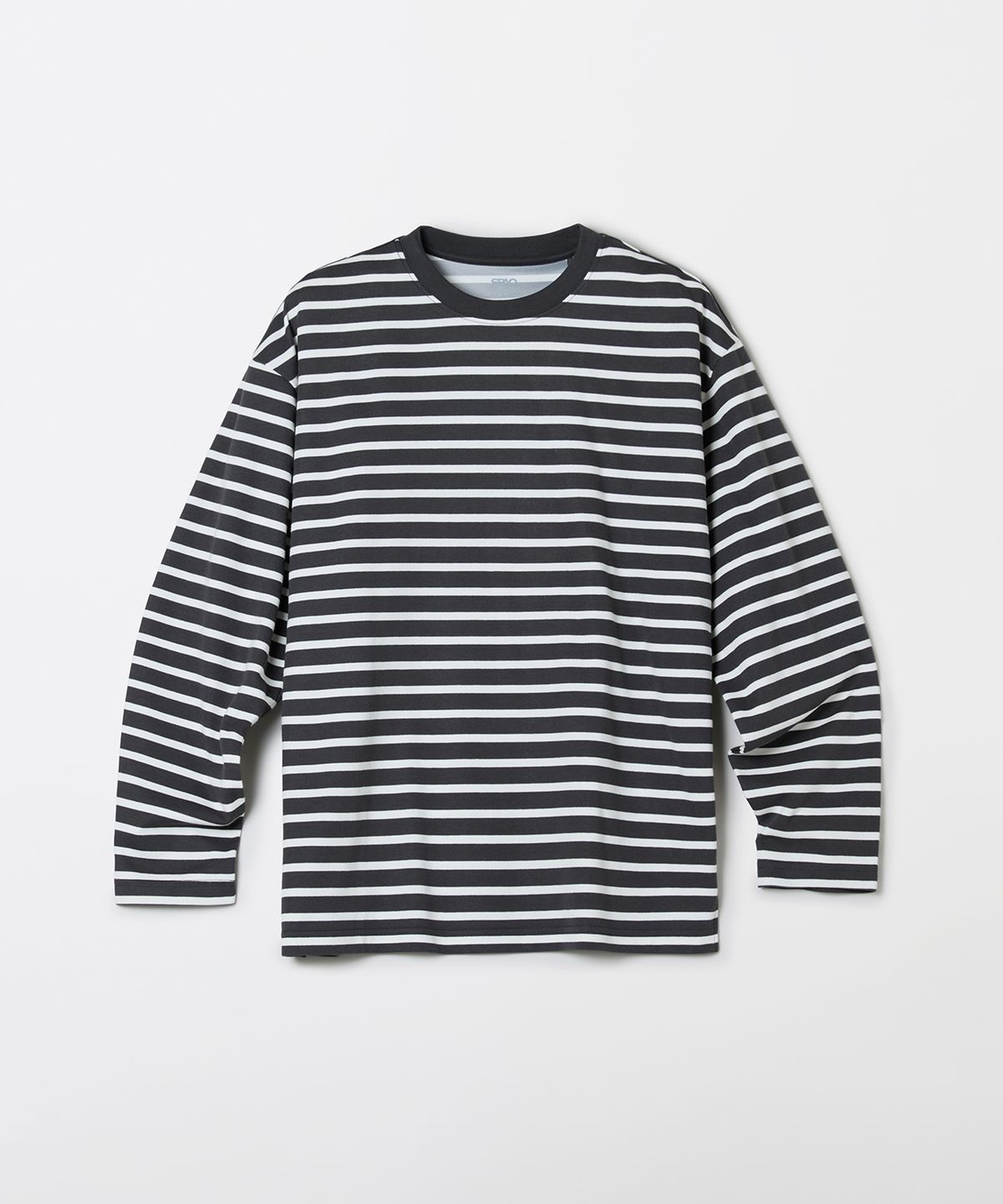 스파오(SPAO) 루즈핏 긴팔티_SPLWF49C01