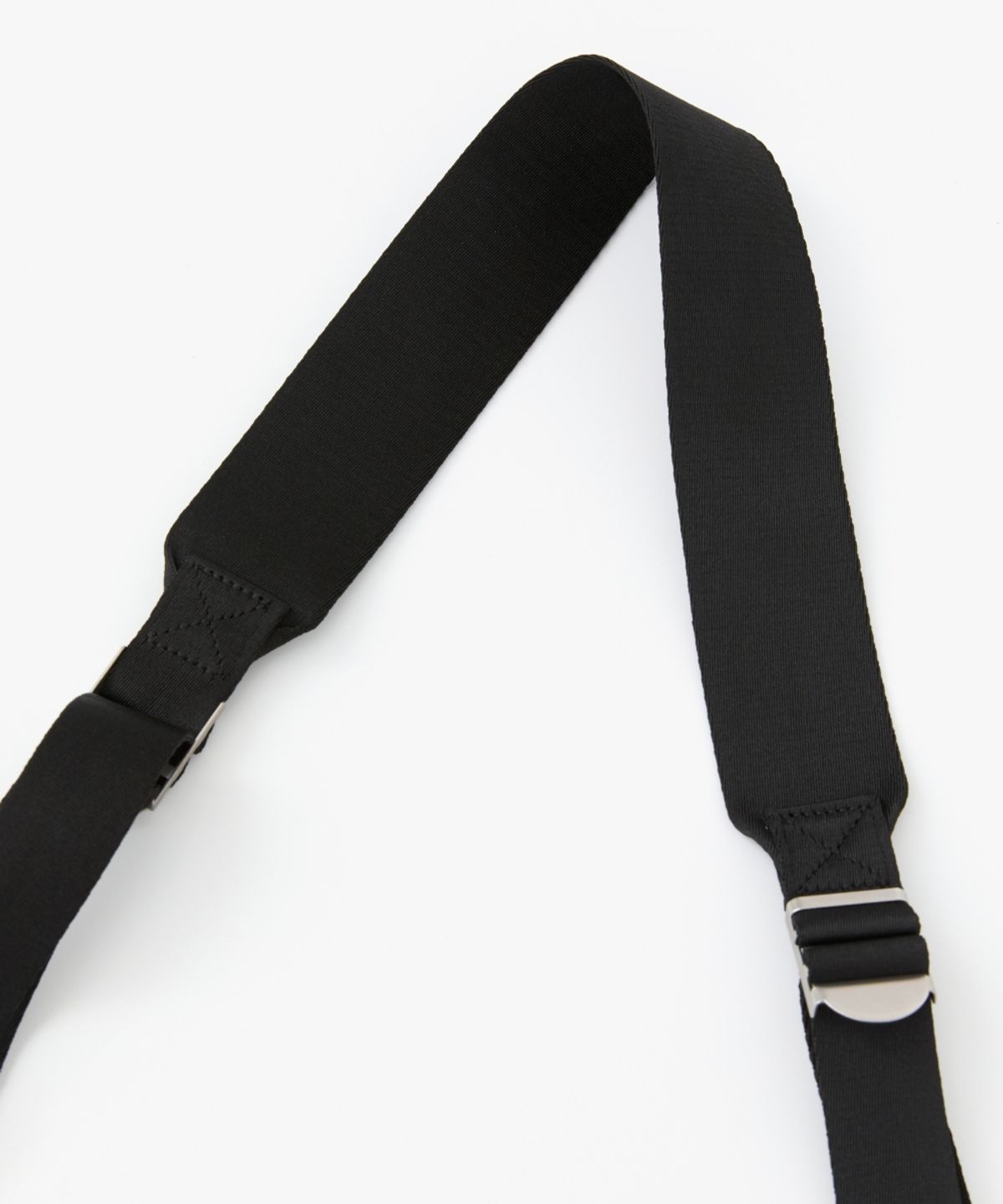 메종미네드(MAISON MINED) MULTI POCKET CROSS BAG