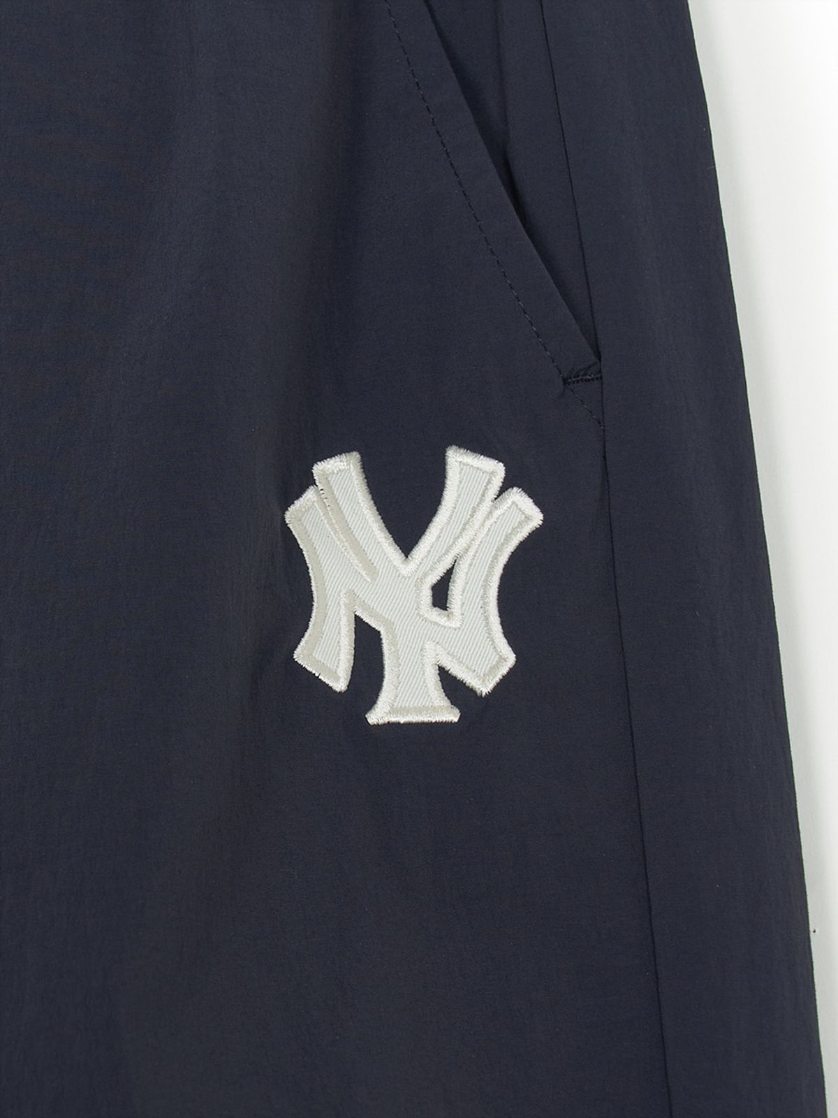 엠엘비 키즈(MLB KIDS) 스트릿 베이직 쿠퍼스 로고 우븐 맨투맨세트 NY (D.Navy)