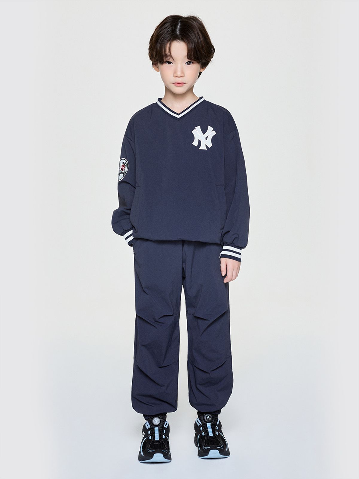엠엘비 키즈(MLB KIDS) 스트릿 베이직 쿠퍼스 로고 우븐 맨투맨세트 NY (D.Navy)