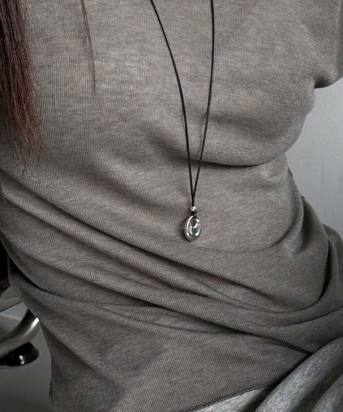 바라두(BARADU) 925 Baum long pendant necklace