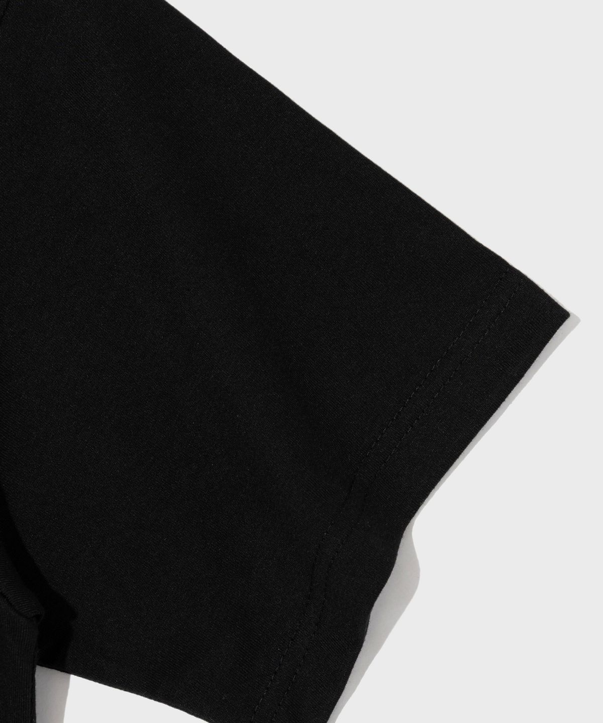 테일러 스튜디오(TAILOR STUDIO) 월드 시티 오버핏 반팔 티셔츠 (블랙)