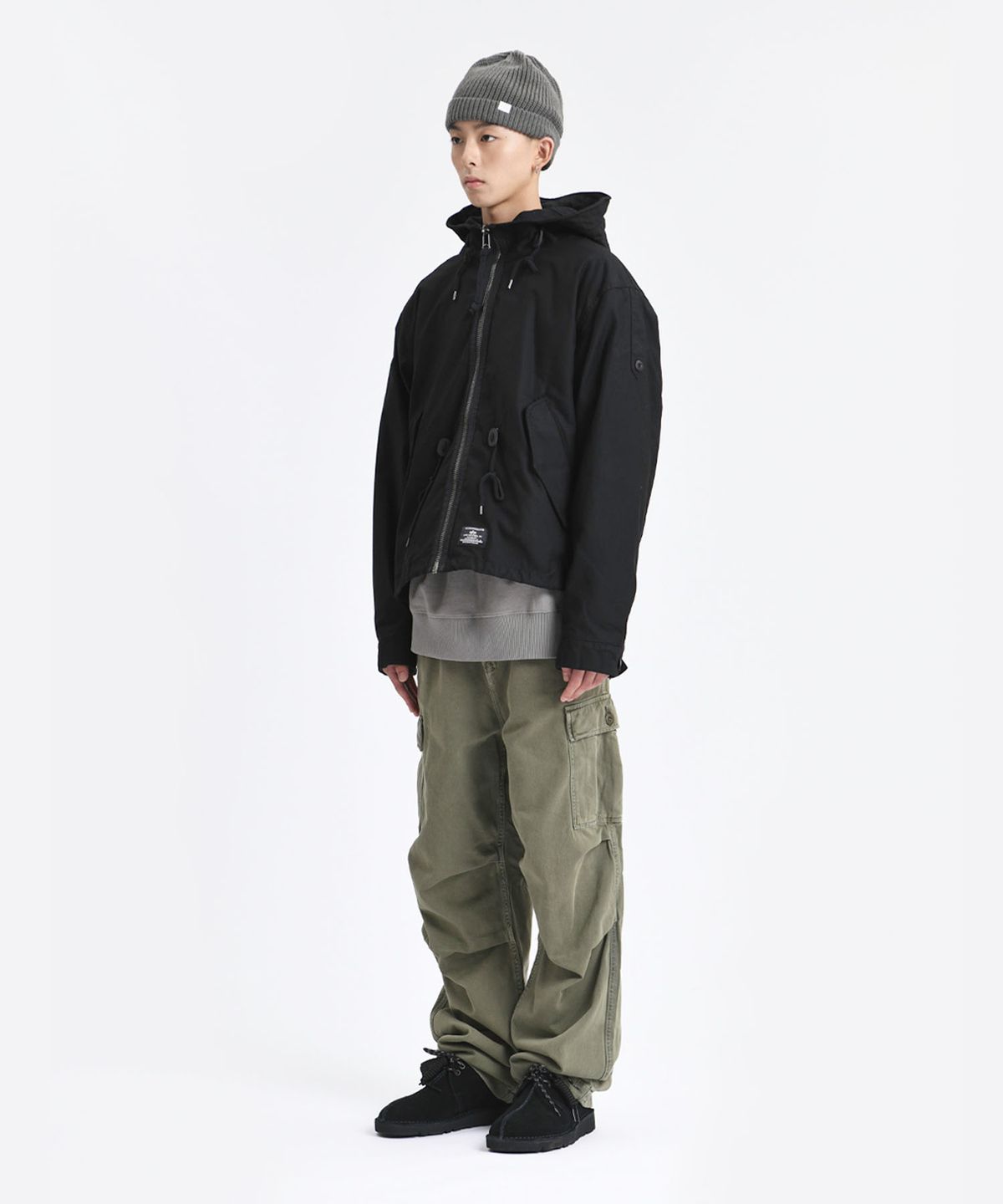 알파 인더스트리(ALPHA INDUSTRIES) M-65 모드 피시테일 필드 코트 블랙