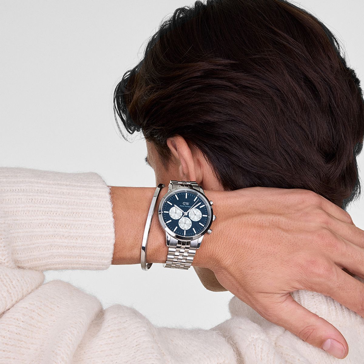 다니엘 웰링턴(DANIEL WELLINGTON) ICONIC CHRONOGRAPH LINK 청판 크로노그래프 클래식 메탈시계