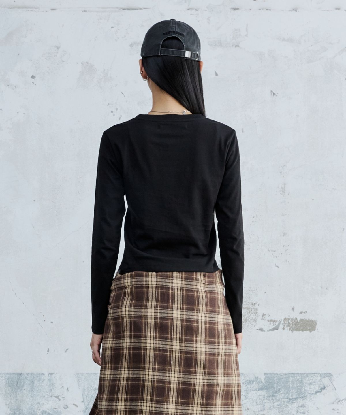 메종미네드(MAISON MINED) (W) DOODLE HEART LONG SLEEVE BLACK