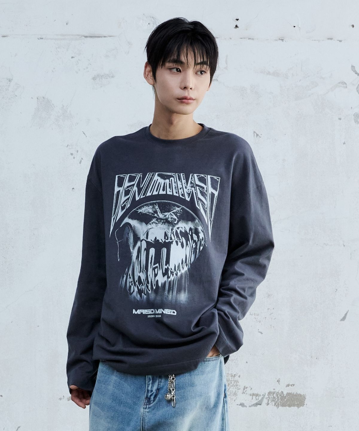 메종미네드(MAISON MINED) STICKY LONG SLEEVE CHARCOAL