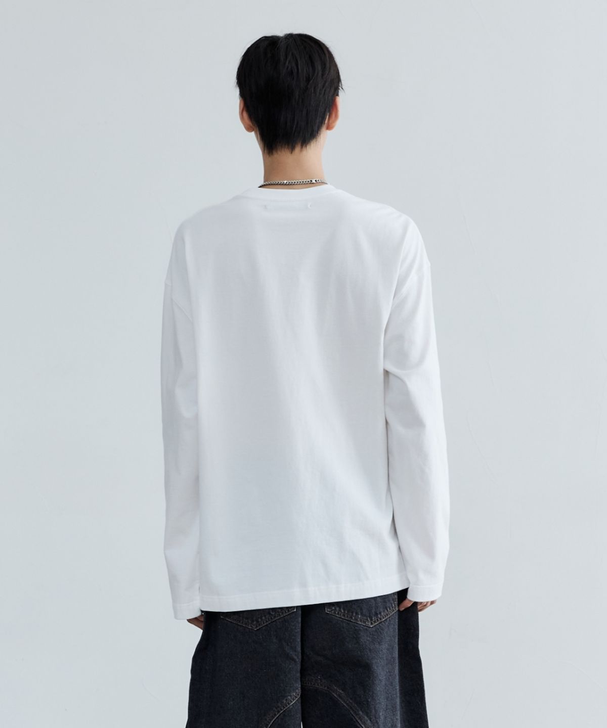 메종미네드(MAISON MINED) STICKY LONG SLEEVE WHITE