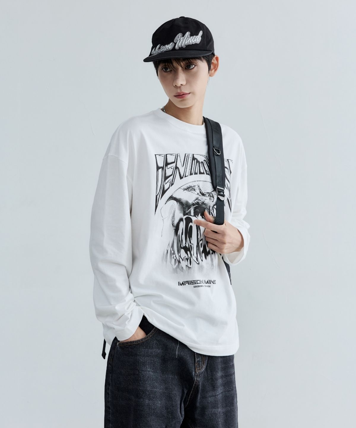메종미네드(MAISON MINED) STICKY LONG SLEEVE WHITE