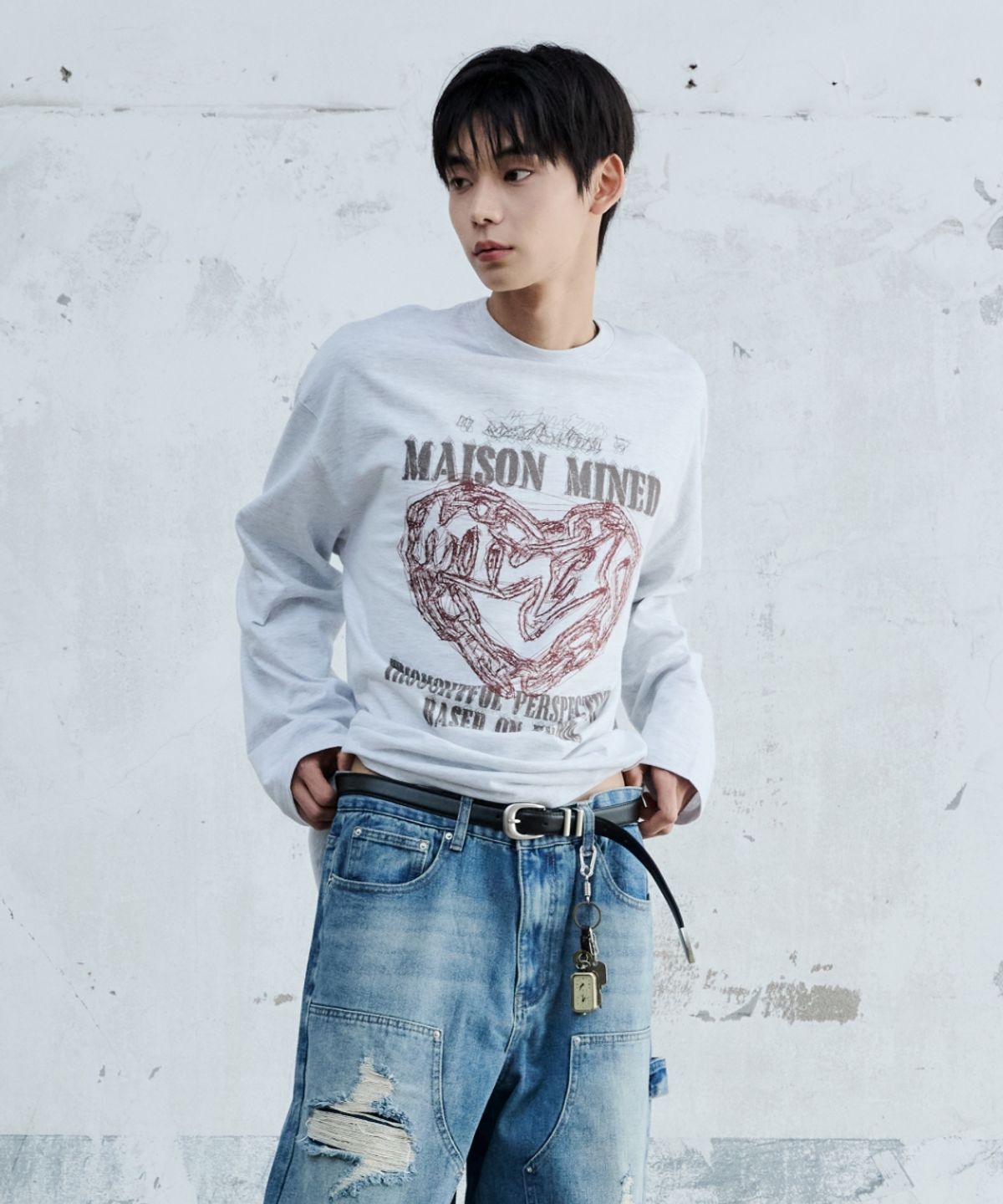 메종미네드(MAISON MINED) DOODLE HEART LONG SLEEVE MELANGE WHITE