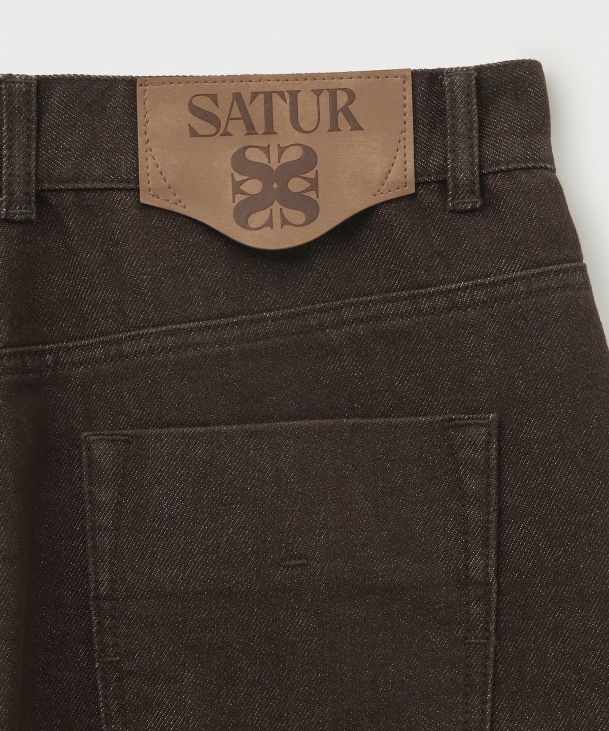 세터(SATUR) 세미 루즈 부츠컷 데님 팬츠 브라운