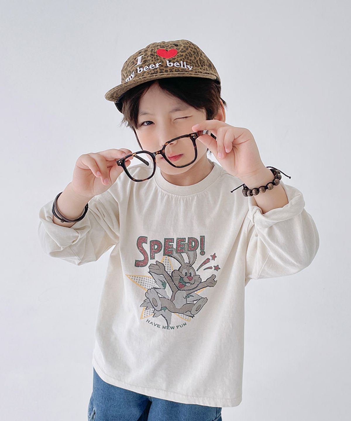 베리클로젯(BERRYCLOSET) 스피드 래빗 티셔츠