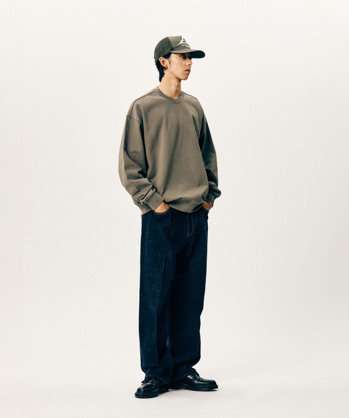 에스피오나지(ESPIONAGE) Selvedge Center Press Denim Pants Dark Indigo
