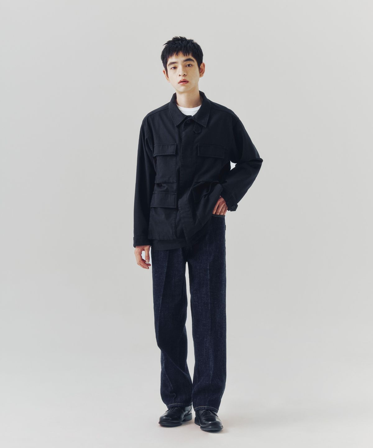 에스피오나지(ESPIONAGE) Selvedge Center Press Denim Pants Dark Indigo