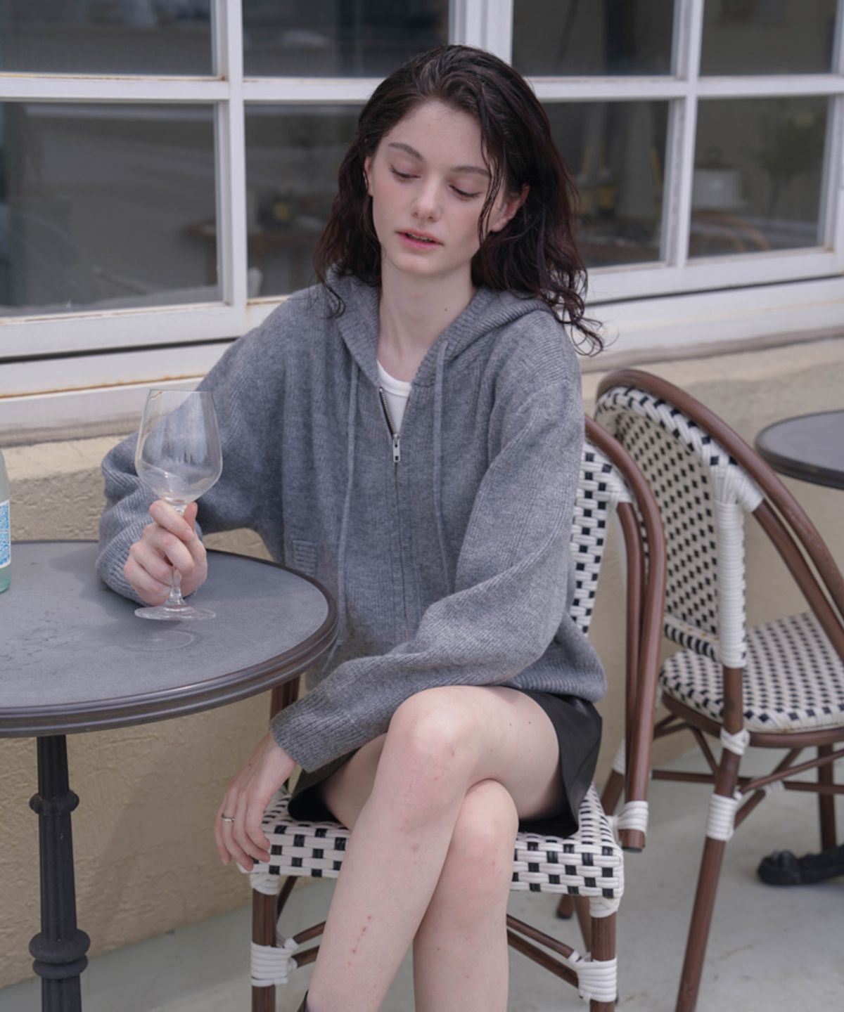 드헤베(DEHEVE) Two-way Hood Zip-up Knit [Gray]