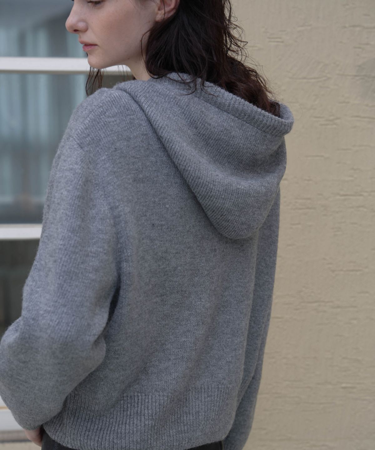 드헤베(DEHEVE) Two-way Hood Zip-up Knit [Gray]