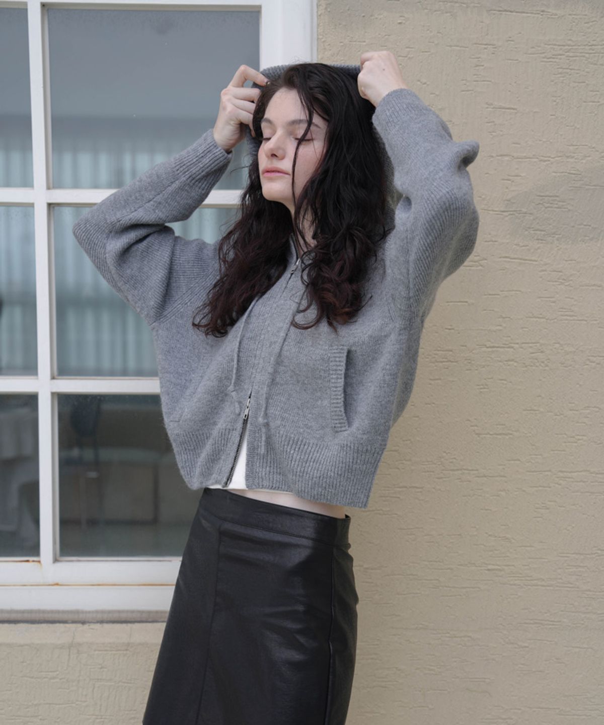 드헤베(DEHEVE) Two-way Hood Zip-up Knit [Gray]