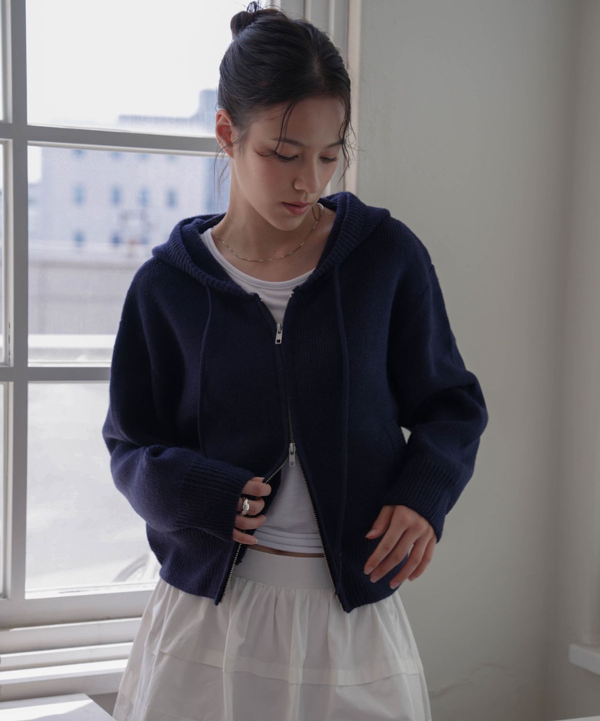 드헤베(DEHEVE) Two-way Hood Zip-up Knit [Navy]