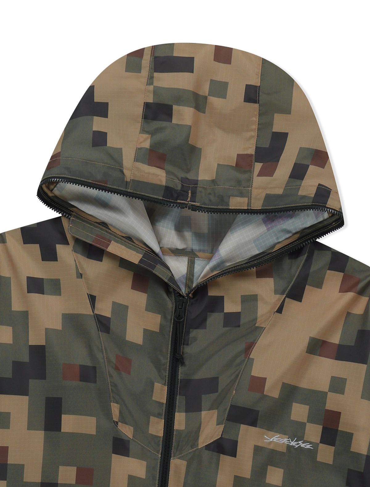 예스아이씨(YESEYESEE) Equip Windbreaker Camo