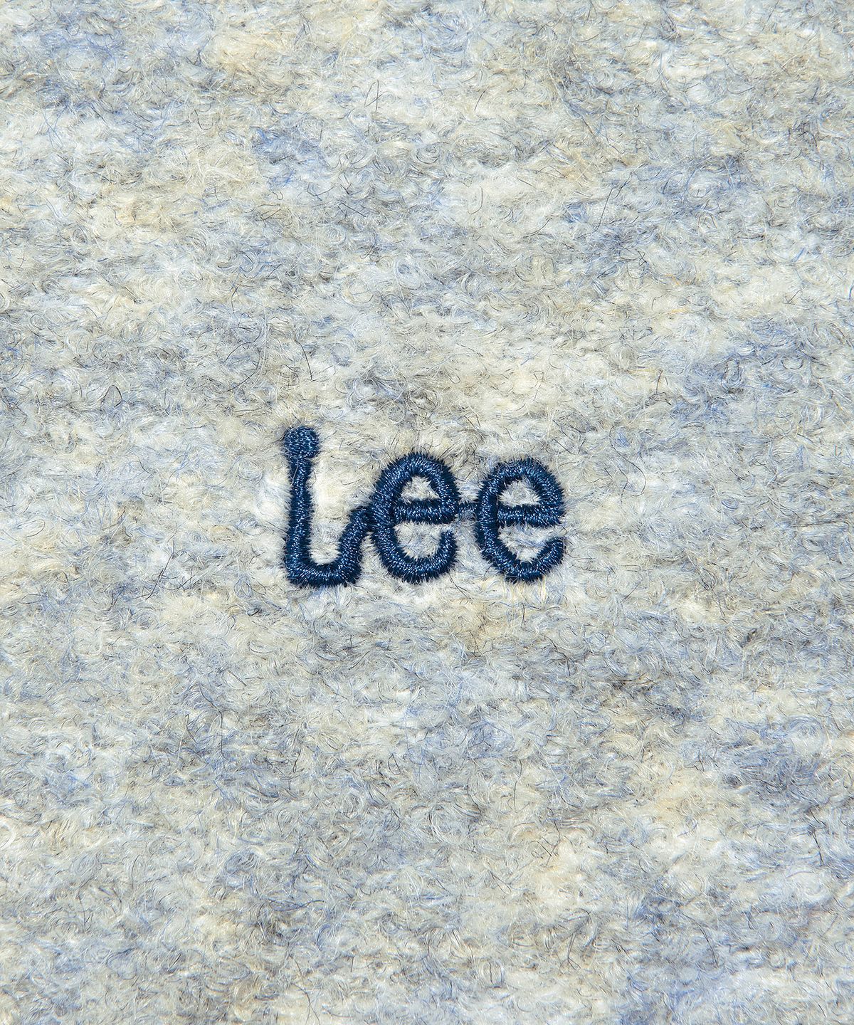 리(LEE) 부클 체인 자수 로고 니트 라이트블루