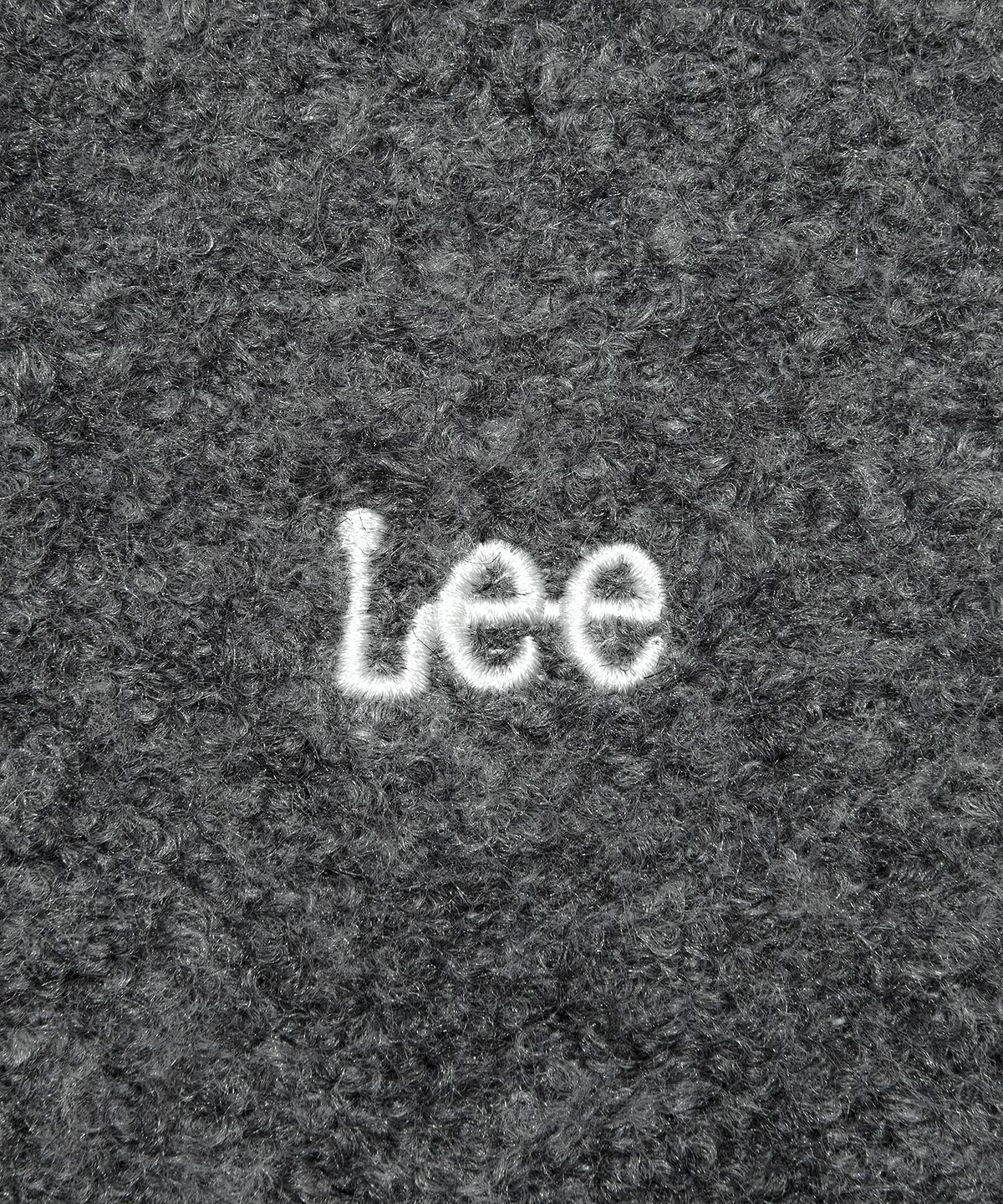 리(LEE) 부클 체인 자수 로고 니트 챠콜