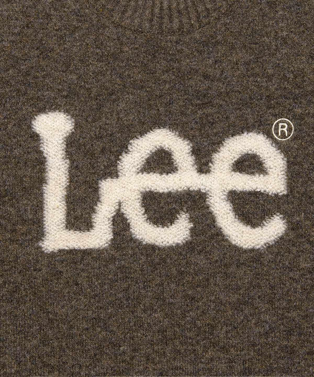 리(LEE) 부클 빅 트위치 로고 니트 초콜렛