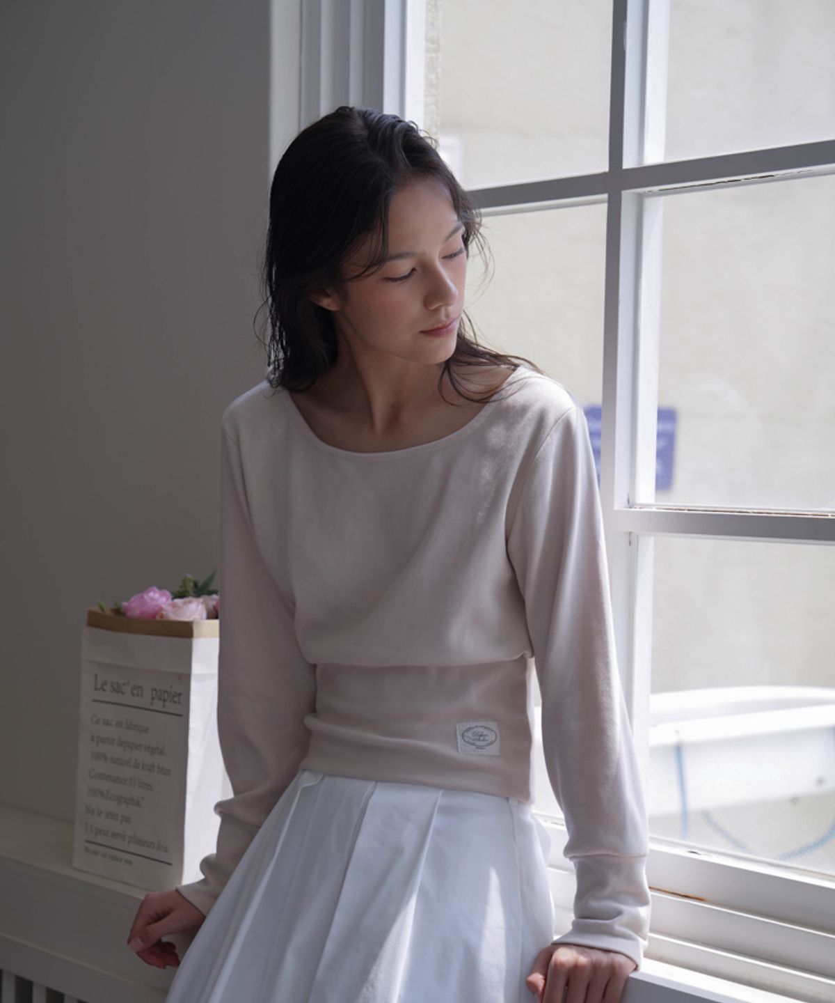 드헤베(DEHEVE) Slim U-neck Long Sleeve [Beige]